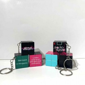 Mini Rubiks Cube sleutelhanger laten bedrukken voor bed...
